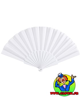 Eventail en tissu blanc